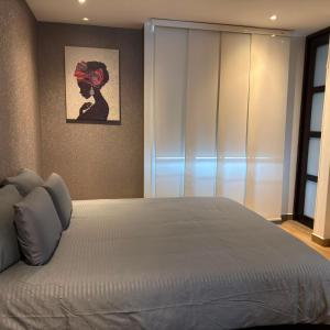 Cedritos smart stay - apartamentos con parking y wi-fi rapido en Bogota