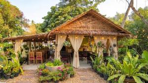 Le Panpurie Koh Lanta Resort - Boutique Hotel Near Klong Khong Beach