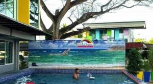 Rainbow Mansion Hotel