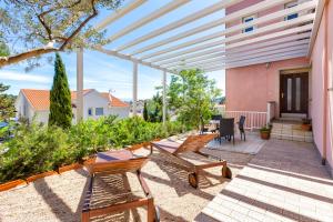 Apartments Ruza - Near Čikat and Centre with Private Parking