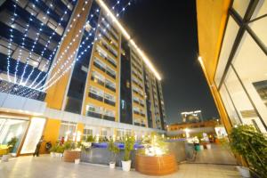 The Black Edition-Luxury 1BHK & City View