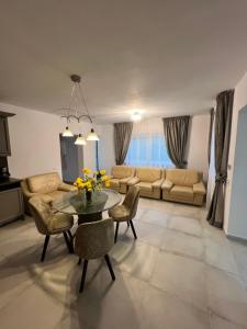 Casa Marina - near airport