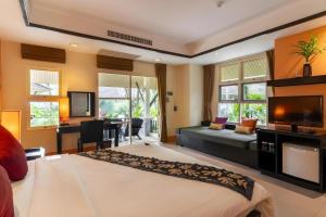 Baan Khaolak Beach Resort