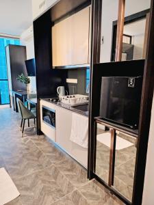 Scarletz Suites KLCC Luxury Suites Near Petronas Twin Towers