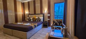 The White Yak Hotel