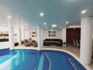 Avana Hills Tagaytay Manor - Amsterdam
