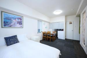 Julian home Shinagawa 5 mins Shibuya 7 mins