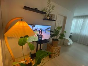 Busan Harbor Stay