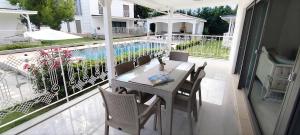 Coast Villa A Kemer Göynük Canyon with Resort Pool and sea view