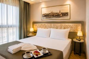Mayer Hotel Old City