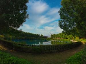 Imperial Golf Resort & Wedding Lawns