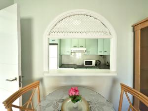 Las Palmeras Marbella with Sea Views