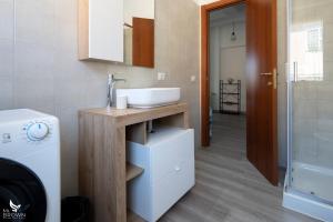 Mr Brown Home and suites