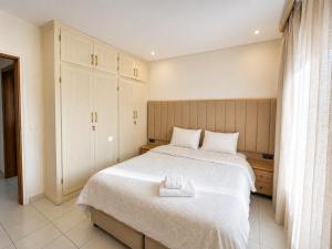 Elegant 2BR Apartment