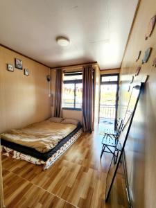 Xóm nhà lá homestay
