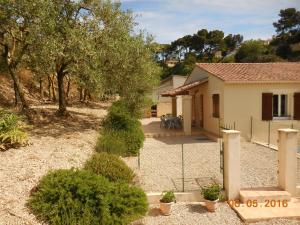 Maisons de vacances Les Cigales du Ventoux : photos des chambres