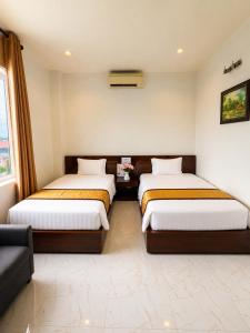 Royal ANAN Hotel