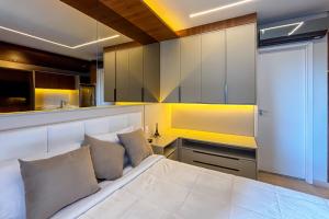Studio Design em Pinheiros Piscina Rooftop e Metro