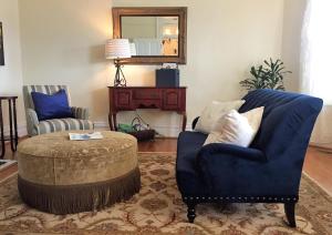 Oak Hill On Love Lane Bed and Breakfast Inn