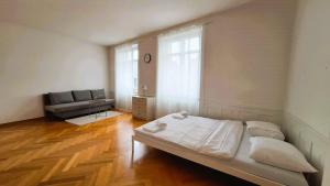 Amazing Flat in heart of Zurich Old Town Glocken