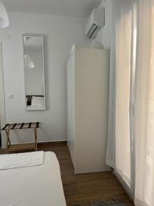 Cozy Apartment with Work-Space in Thessaloniki