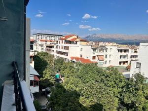 2-rooms-apartment with balkonies in Rinia Street in Pogradec