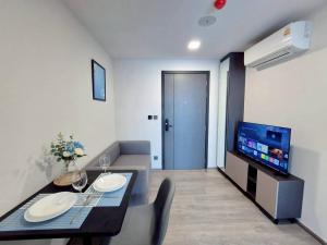 A Calm Bangkok Stay with Pool & Private Balcony