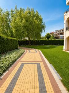 Spacious 4-Bedroom Townhouse in Green Life Resort
