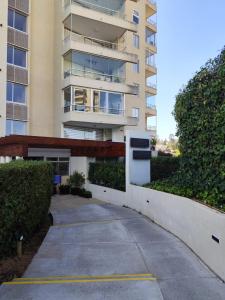 Modern apartment with navigable lagoon in Algarrobo
