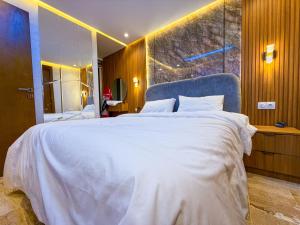 Luxury appartement in triple towers