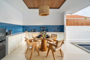 Balibay 04 - Secluded Villa with Private Pool in a Vibrant Neighborhood