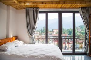 Sapa Station Hotel