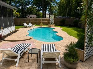 Charleston Get Away- with Private Pool and 3D Theatre Room