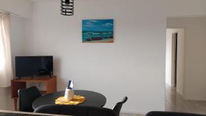 Impecable y amplio Zona Polideportivo y Hospital Privado