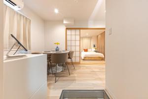 Poka Hotel Aoyama Seven