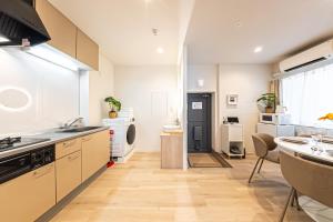 Poka Hotel Aoyama Seven