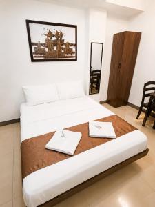 Metrohive Apartment - Cozy Studio Near NAIA Airport & PITX