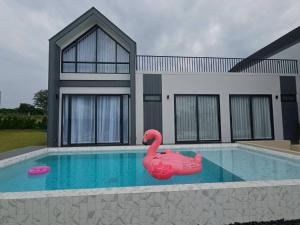 I-DIN POOL VILLA khaoyai