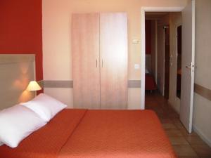 Hotels Hotel La Flore : photos des chambres