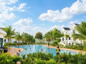 EcoCity Suites BMT