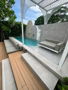 THE RUX Pool Villa S8