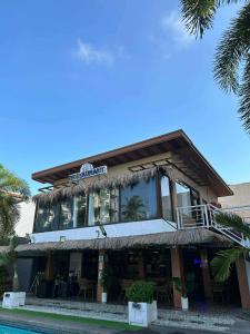 At The Pad Hotel & Villas