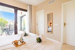 Mijas Golf 1-Bedroom Terrace & Pool Shared - Happy Rentals