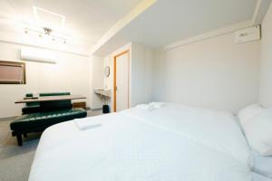 Tasone Stay OSAKA NHB101