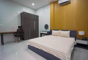 Modern 4 Bedroom Home Near My Khe Beach - 1 Min Walk