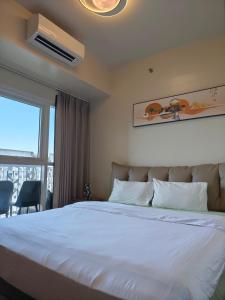 3BR Spacious Modern Condo Close Manila Bay & Okada, Near NAIA & MOA