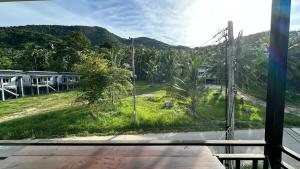 Modern Tropical Villa Up to 10 Guests