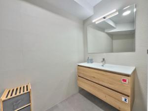 Apartment next to the Turia River and the City of Arts and Sciences