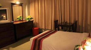 Thepnakorn Hotel
