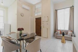 Light-Filled 3BR Retreat - Relaxing Family Apt